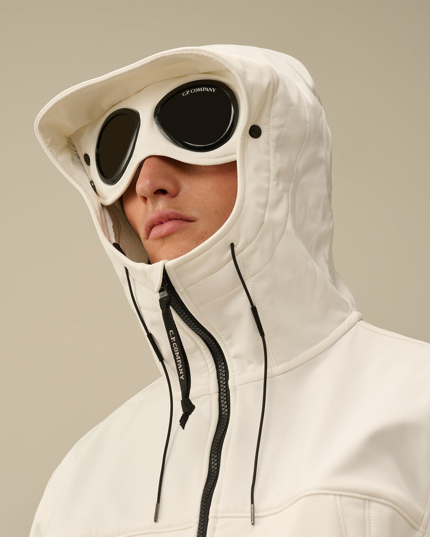 Cp Company A/W Lined Goggle Soft Shell-R In Pelican
